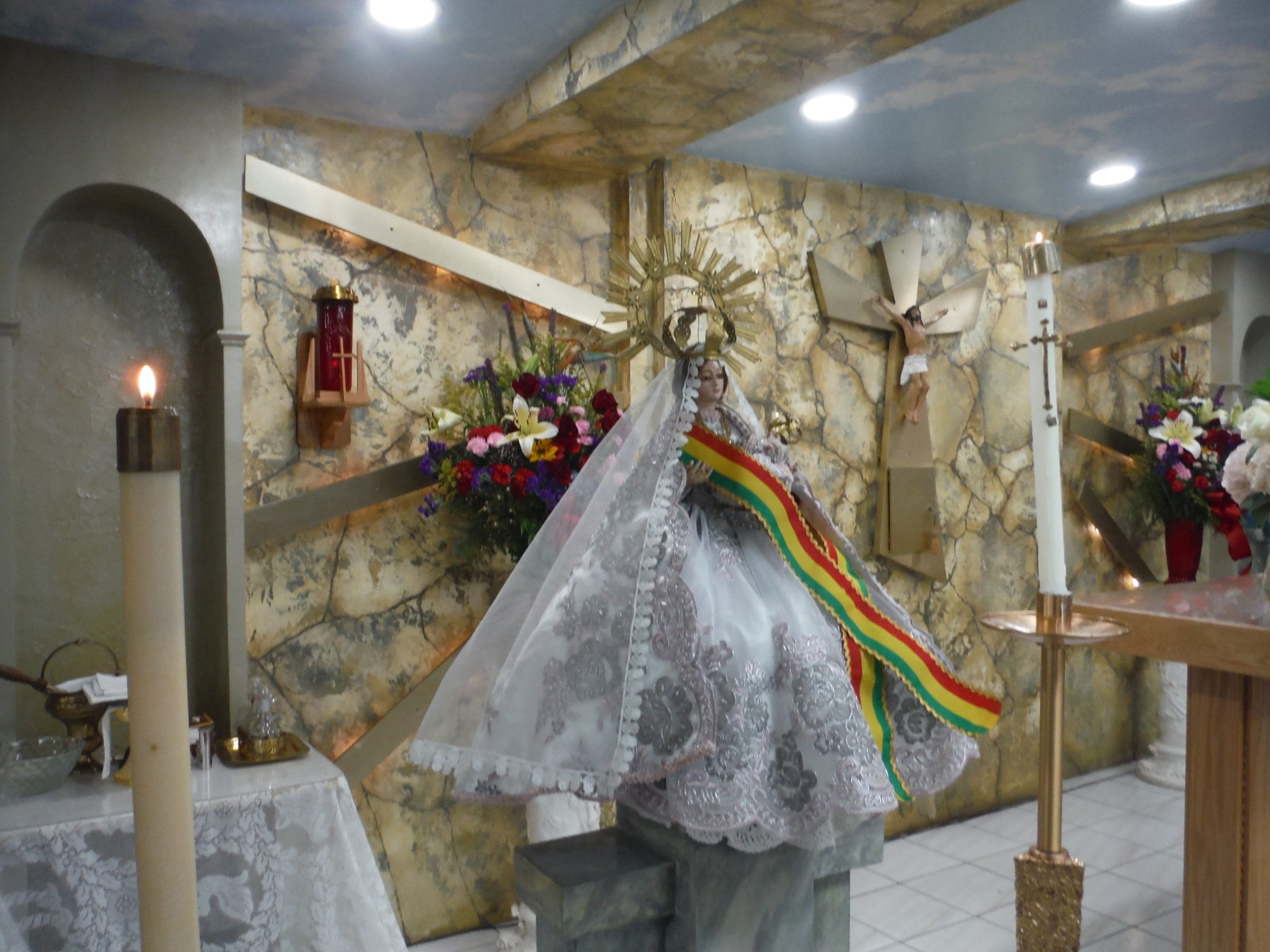 Read more about the article Mass of the Virgin of Urkupiña