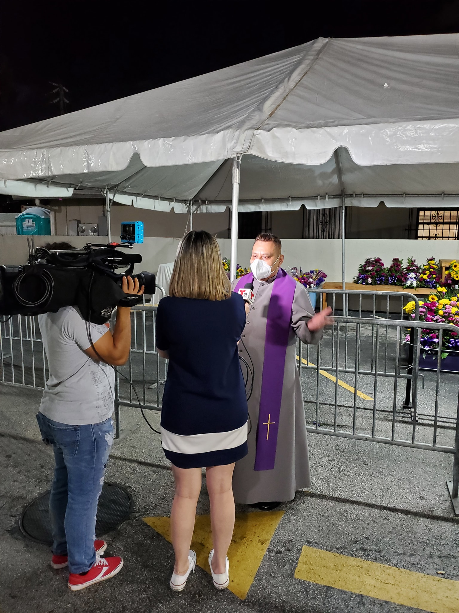 Lee más sobre el artículo Entrevista de Telemundo con el Padre Molina
